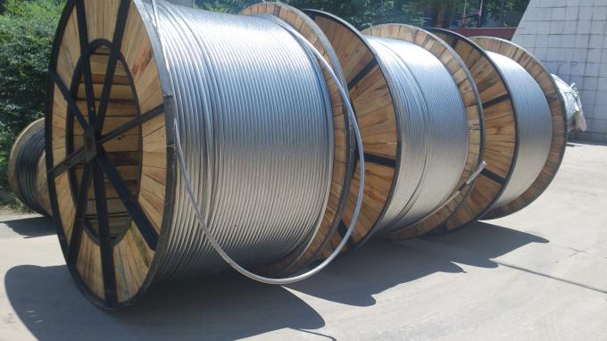 Espec. británica de alta resistencia BS3242 de las especificaciones del IEC del cable de la transmisión de la aleación de aluminio